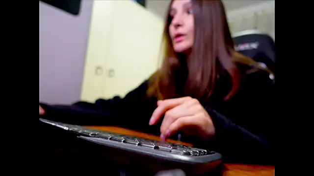 Snapshot of GodlyTheia chatting on 03.31.26 GodlyTheia online show from 03.31.26