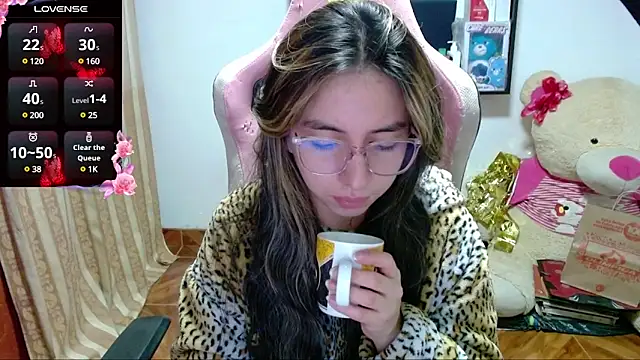 Maggie Fox3 online show from 01.21.25