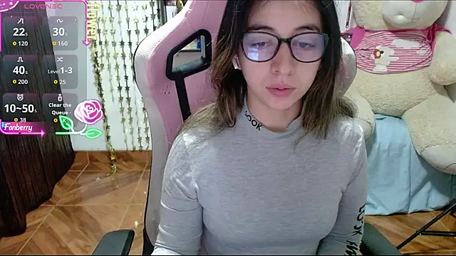 Maggie Fox3 online show from 10.17.25