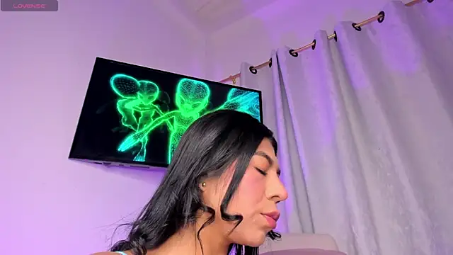 VictoriaVX online show from 09.18.25