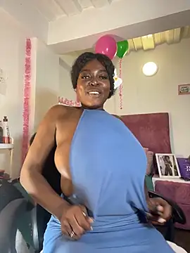 karinacortes online show from 04.15.26