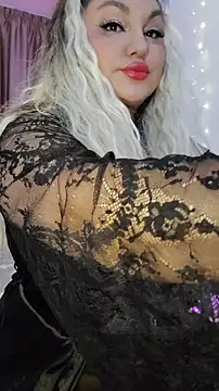 Larissa K online show from 12.15.25