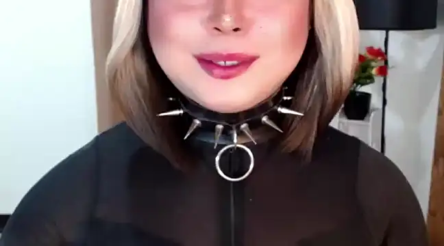 Snapshot of Mistress_DOMnicaaxx chatting on 03.08.25 Mistress DOMnicaaxx online show from 03.08.25