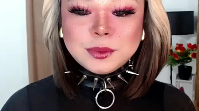 Snapshot of Mistress_DOMnicaaxx chatting on 03.10.25 Mistress DOMnicaaxx online show from 03.10.25