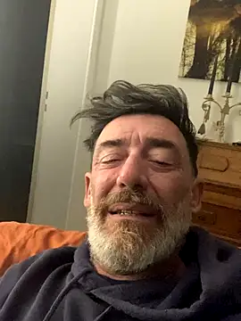 Snapshot of maxximere chatting on 11.14.25 maxximere online show from 11.14.25