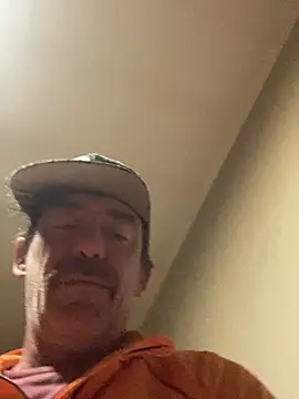 Snapshot of maxximere chatting on 02.13.26 maxximere online show from 02.13.26