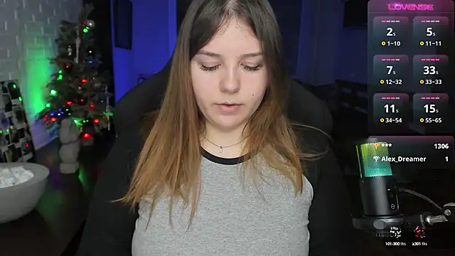 Snapshot of XNirvanaX chatting on 01.17.25 XNirvanaX online show from 01.17.25