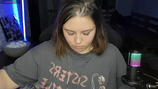 Snapshot of XNirvanaX chatting on 09.16.25 XNirvanaX online show from 09.16.25