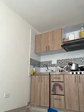 Indira Nahali1 online show from 10.18.25