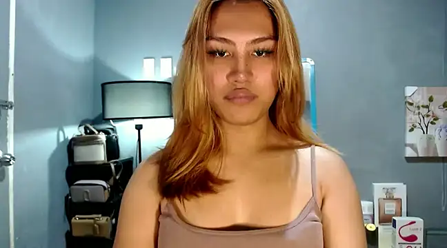 luxxy grand online show from 01.21.25