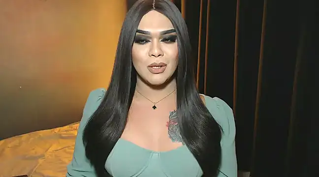 VictoriaEliz online show from 12.27.24