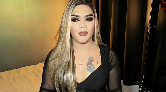 VictoriaEliz online show from 03.15.25