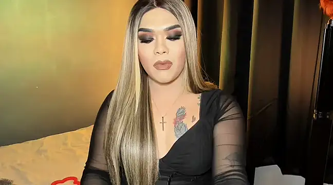 VictoriaEliz online show from 03.20.25