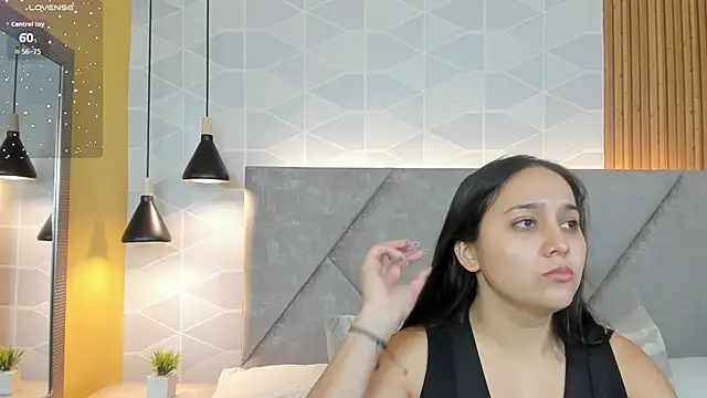 Snapshot of Sammy_Fit_ chatting on 06.17.26 Sammy Fit online show from 06.17.26