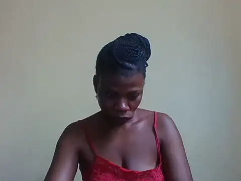Snapshot of Sweetbaby004 chatting on 04.20.26 Sweetbaby004 online show from 04.20.26