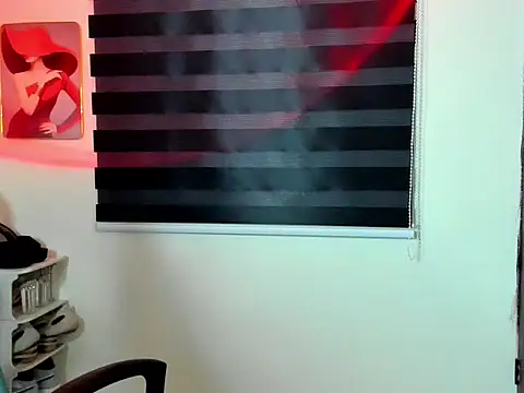 LunaAlexandraxx online show from 11.19.25