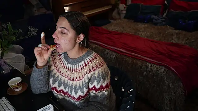 VanessaDoyle online show from 11.20.25