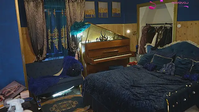 VanessaDoyle online show from 02.07.26