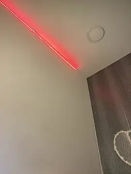 Amira Milker online show from 12.15.24