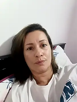 Snapshot of Verito_hot chatting on 02.01.25 Verito hot online show from 02.01.25