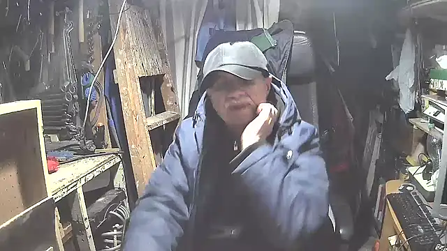 nonnomaturobisex online show from 02.21.25