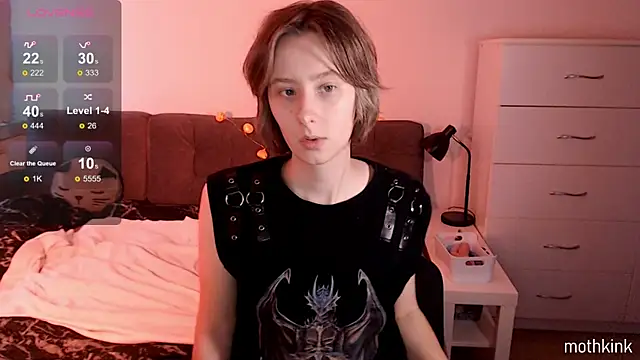 mothkink online show from 10.27.25