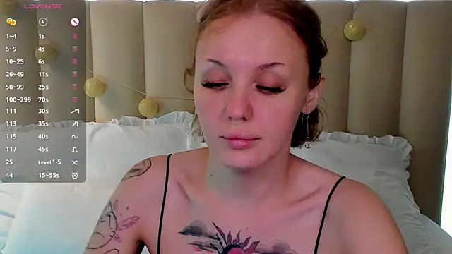 LianaFord online show from 12.19.25