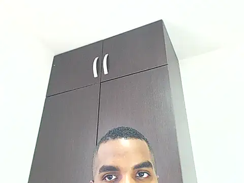 Rene hotman online show from 02.25.25