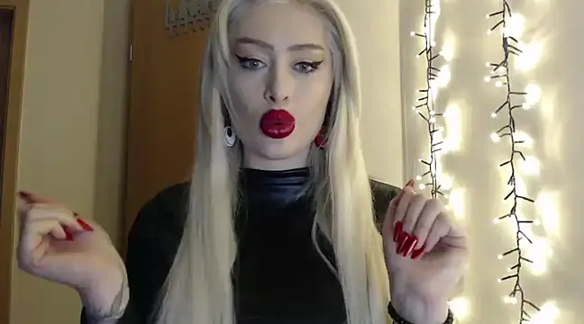 Snapshot of JennaLinn chatting on 01.21.25 JennaLinn online show from 01.21.25