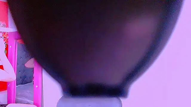 Snapshot of priscilahotker chatting on 01.17.25 priscilahotker online show from 01.17.25
