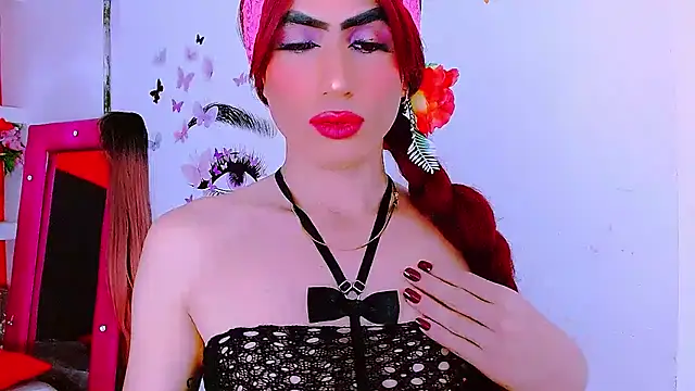Snapshot of priscilahotker chatting on 01.24.25 priscilahotker online show from 01.24.25