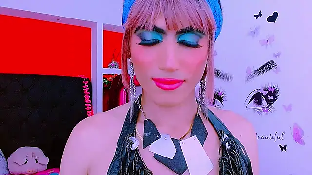 Snapshot of priscilahotker chatting on 02.05.25 priscilahotker online show from 02.05.25