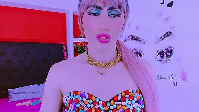Snapshot of priscilahotker chatting on 02.18.25 priscilahotker online show from 02.18.25