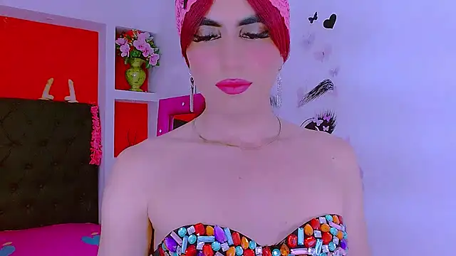 Snapshot of priscilahotker chatting on 03.03.25 priscilahotker online show from 03.03.25