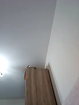 Snapshot of NathalieDream chatting on 10.20.25 NathalieDream online show from 10.20.25