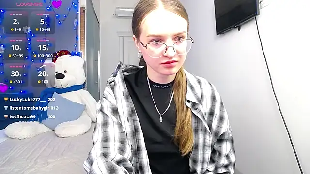 KateJonson online show from 01.07.25