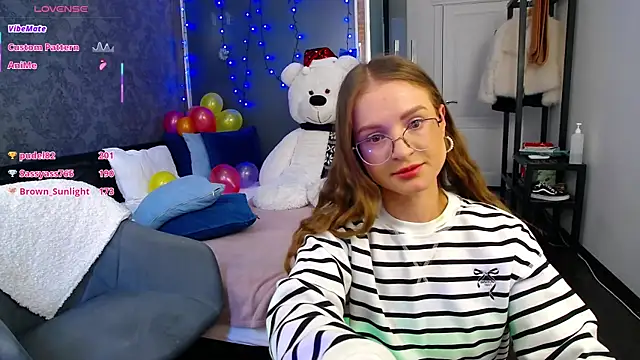 KateJonson online show from 02.26.25