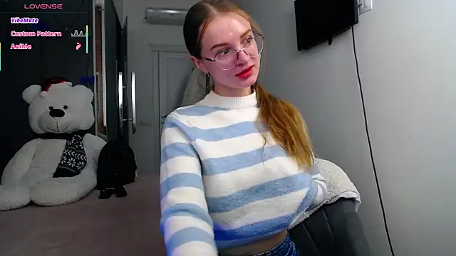 KateJonson online show from 02.28.25