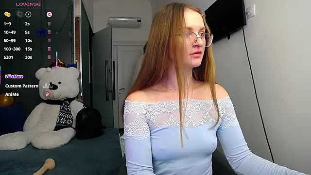 KateJonson online show from 03.17.25