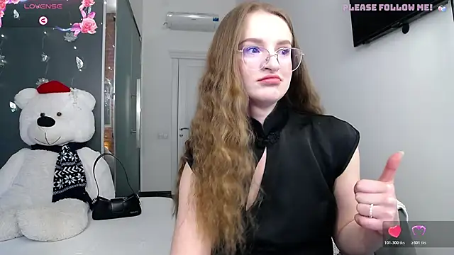 Snapshot of KateJonson chatting on 04.27.26 KateJonson online show from 04.27.26