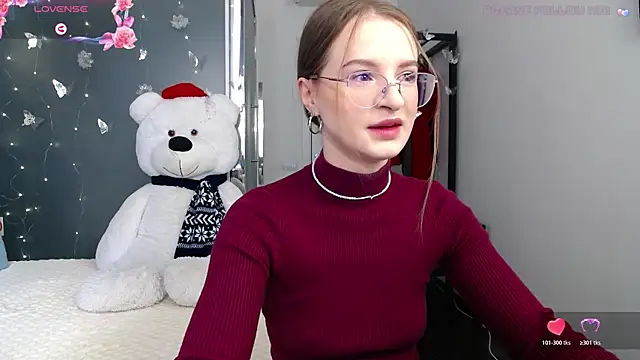 Snapshot of KateJonson chatting on 05.13.26 KateJonson online show from 05.13.26