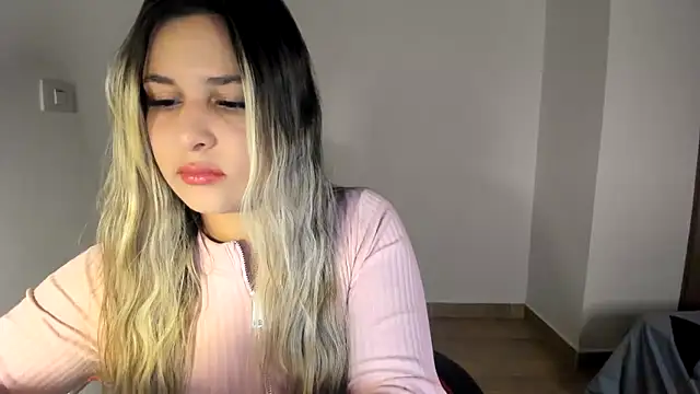 Snapshot of Lana_Sofia1 chatting on 05.03.26 Lana Sofia1 online show from 05.03.26