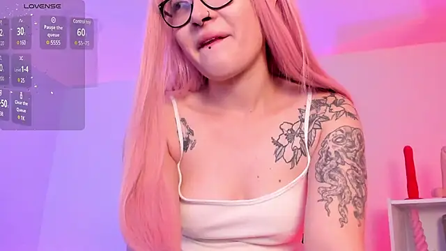 Snapshot of _asami_chieko_ chatting on 01.13.25 asami chieko online show from 01.13.25