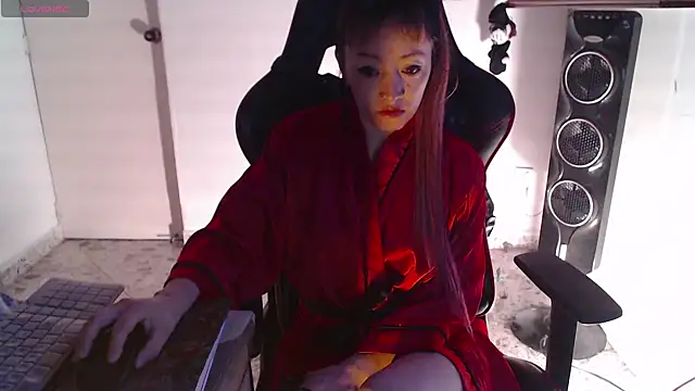 Snapshot of pink-2022 chatting on 01.13.25 pink-2022 online show from 01.13.25