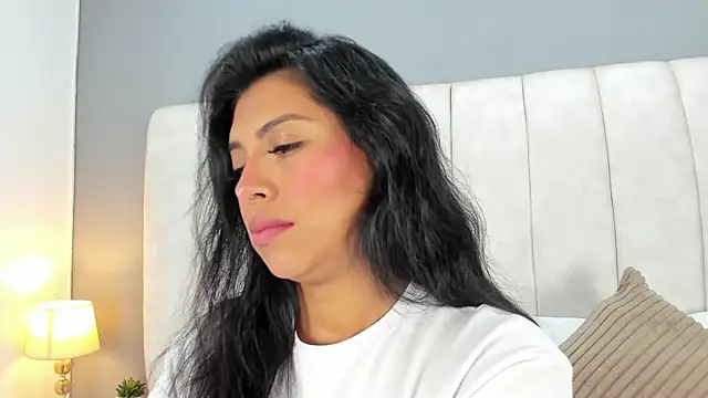 Snapshot of _BunnyNaugthy chatting on 11.14.25 BunnyNaugthy online show from 11.14.25