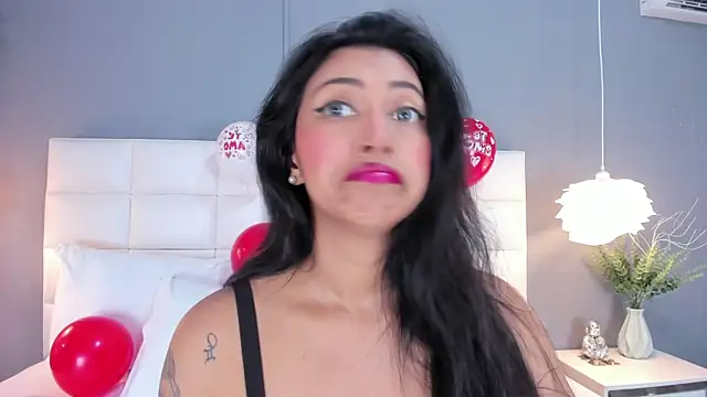 Snapshot of _BunnyNaugthy chatting on 02.14.26 BunnyNaugthy online show from 02.14.26