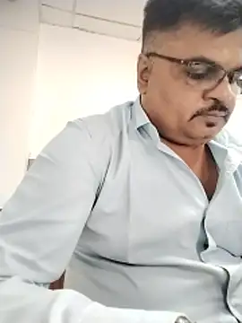 Desi Londa 143 online show from 05.21.26