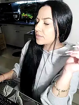 hot-babygirl online show from 02.22.26