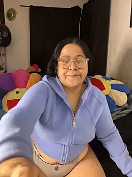 MsConejitaa online show from 11.17.25