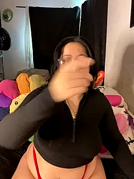 MsConejitaa online show from 11.23.25